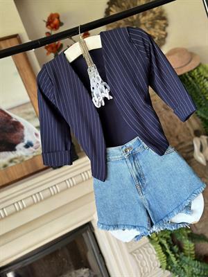 Crep Dokuma Kumaş Çizgi Desen Fakir Kol Ceket