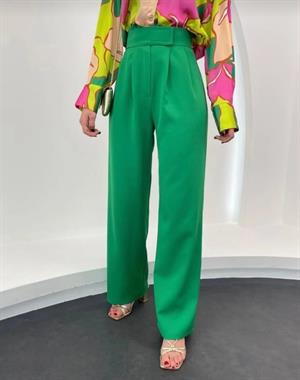 Crep Dokuma Kumaş Pileli Cırtlı Pantolon