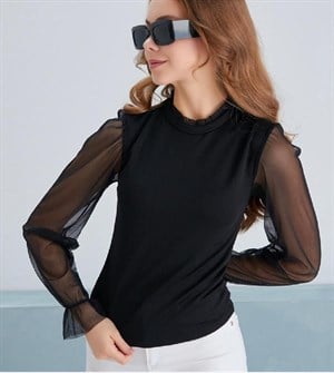 Crep Dokuma Kumaş V Kol ve Yaka Tül Detaylı Bluz