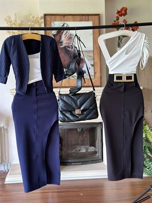 Crep Dokuma Kumaş Yan Yırtmaç Detaylı Midi Etek 