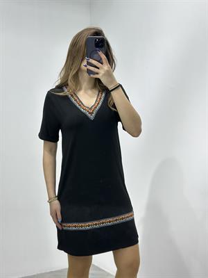 Crep Kumaş Etnik Desen Şeritli V Yaka Rahat Elbise Siyah