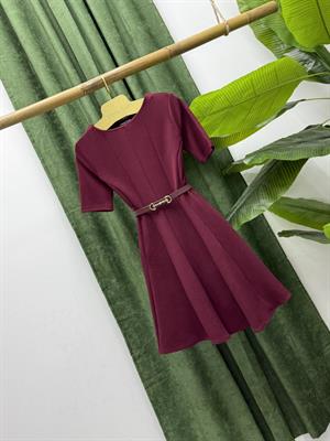 Crep Kumaş Kısa Kol Eteği Kloş Parça Dikişli Elbise Bordo