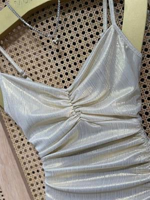 Drape Detaylı Askılı Tasarım Parlak Mini Elbise Gold