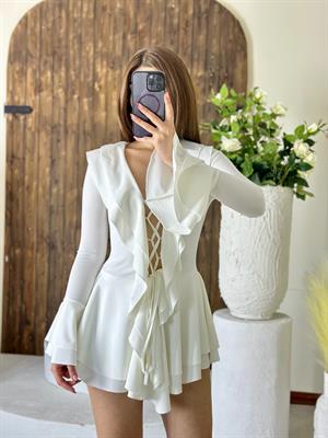 Fırfır Detay Scuba Kumaş Asimetrik Etekli Mini Tasarım Elbise Beyaz