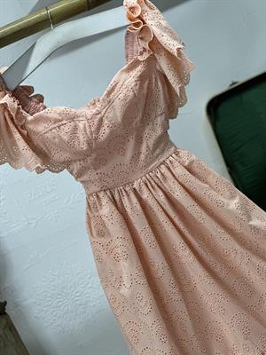 Fisto Kumaş Kalp Yaka Midi Boy Tasarım Elbise