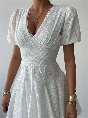 Fisto Kumaş Suyolu Güpür Detaylı Korsaj Kesim Tasarım Elbise