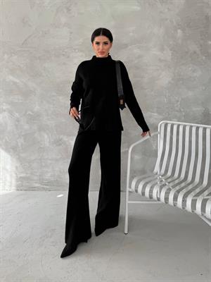 Fitilli Triko Yarım Balıkçı Pantolonlu İkili Siyah Takım