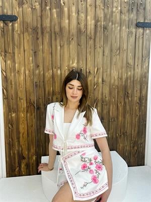 Flam Keten Kumaş Nakışlı Bağcık Detay Şort Etek