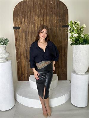 Full Likralı Fermuarsız Yırtmaçlı Pu Deri Siyah Kalem Etek