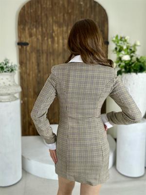 Gömlek Yaka Manşet Detay Asimetrik Düğmeli Ceket Elbise