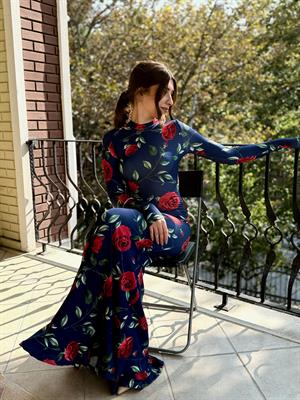 Gül Desen Balıkçı Yaka Eteği Volanlı Maksi Boy Elbise