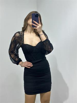 Güpür Detaylı Gloplu Drapeli Tasarım Elbise Siyah