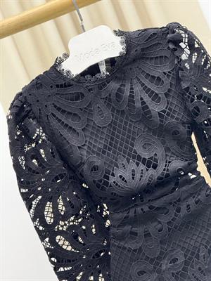 Güpür Kumaş Balon Kol Tasarım Elbise Siyah