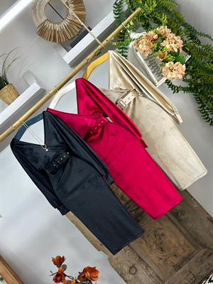 İnci Kadife Kumaş Kruvaze Yaka Kaplama Kemerli Kalem  Elbise 