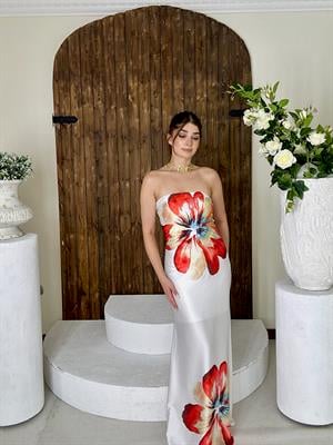 İpek Saten Kumaş Dijital Çiçek Desen Straplez Uzun Elbise Beyaz