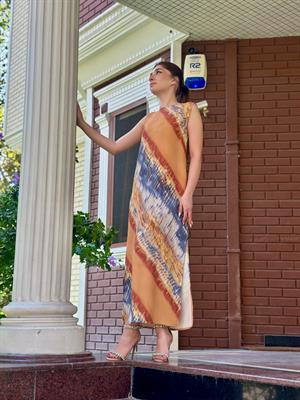 İthal Crep Kumaş Rahat Kalıp Kahve Desen Elbisemiz