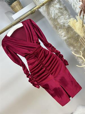 İthal Kadife Kumaş Drape Detaylı Önden Yırtmaçlı  