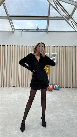 İthal Kadife Kumaş Drapeli Kruvaze Yaka Tasarım Elbise 