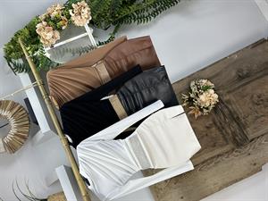 İthal Likralı Deri Yırtmaç Detaylı Mini Siyah  Etek