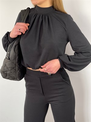 Jakarlı Kumaş Büzgülü Tasarım Bluz 