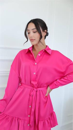 Jenifer Crep Kumaş Eteği Fırfırlı Kuşaklı Gömlek Elbise