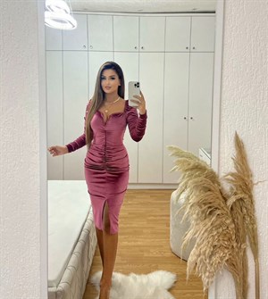 Kalp Yaka Drapeli Likralı İthal Kadife Kumaş Kalem Elbise