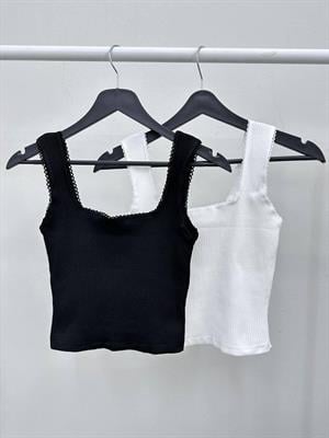 Kare Yaka Su Yolu Dantel Detaylı Kaşkorse Atlet 