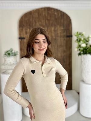 Kaşkorse Kumaş  Kalp Nakışlı Polo Yaka Uzun Kollu Bej  Elbise