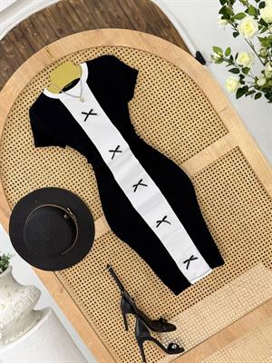 Kaşkorse Kumaş Kurdela Detay Kalem Elbisemiz Siyah