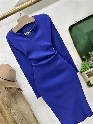 Kaşkorse Kumaş Yaka Zincir Detaylı Uzun Kollu Kalem Saks  Elbise 