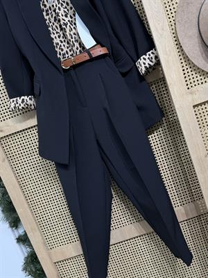 Kemerli Pileli Palazzo Siyah