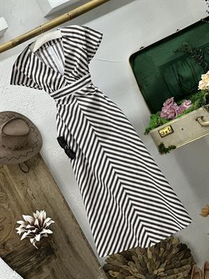 Keten Kumaş Çizgi Desen Kısa Kol Uzun Elbise