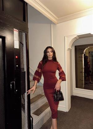 Kollar Organze Tül Detay Tasarım Kalem Elbisemiz Bordo