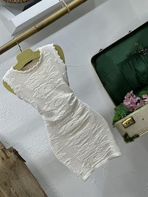 Kolsuz Krem Triko Elbise