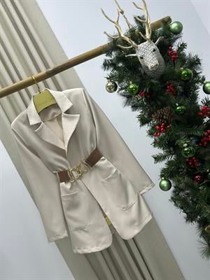 Krem Atlas Kumaş Vatkalı Büyük Cep Detaylı Blazer Ceket 