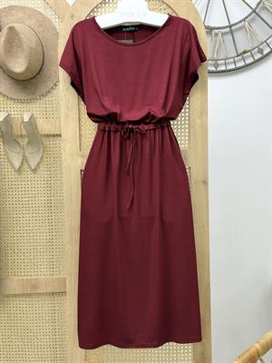 Kristal Pamuk Kumaş Bel Büzgülü Midi Boy Elbise Bordo