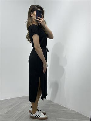 Kristal Pamuk Kumaş Bel Büzgülü Midi Boy Elbise Siyah