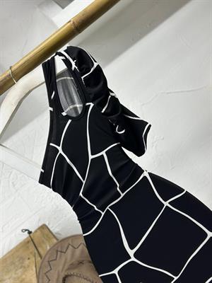 Kristal Pamuk Kumaş Büyük Taş Desenli Tek Kol Kalem  Elbise