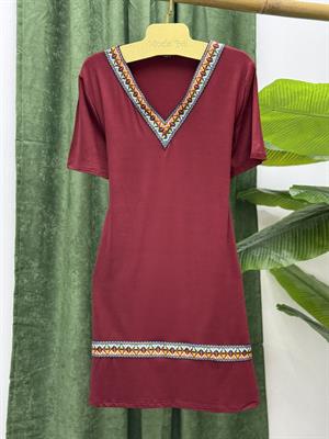 Crep Kumaş Etnik Desen Şeritli V Yaka Rahat Elbise Bordo