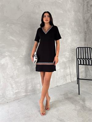 Crep Kumaş Etnik Desen Şeritli V Yaka Rahat Elbise Siyah