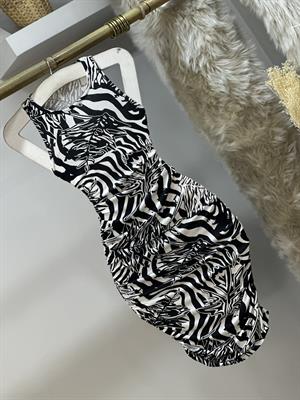 Kristal Pamuk Kumaş Zebra Desen Halter Yaka Kalem Elbise 