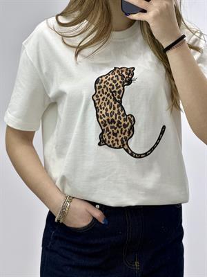 Leopar Desenli Nakış Detaylı Rahat Kalıp Premium Tshirt Beyaz