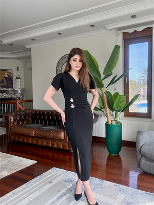 Likralı Crep Kumaş Düğme Detaylı Midi Boy Kalem Elbise Siyah
