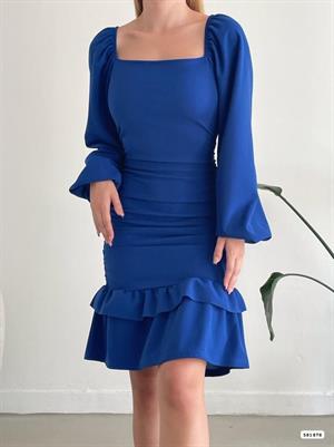 Likralı Crep Örme Kumaş Kare Yaka Drapeli Eteği Fırfırlı Balon Kol Saks Elbise