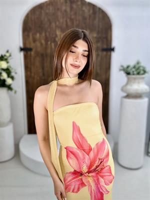 Likralı Tül Kumaş Çiçek Desen Şal Detay Tasarım Uzun Elbise