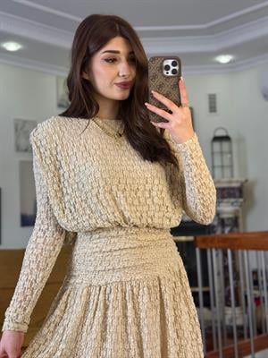 Likralı Tül Kumaş Drape Detaylı Kloş Elbise Krem