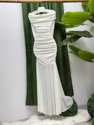 Likralı Tül Şifon Madonna Yaka Uzun Tasarım Elbise Beyaz