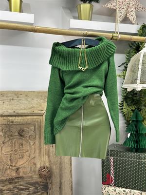 Madonna Yaka Rahat Kalıp Yumoş Triko Kazak 