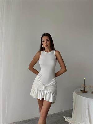 Micro Kumaş Drape Dikişli Eteği Fırfırlı Tasarım Elbise Beyaz