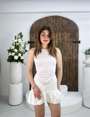 Micro Kumaş Drape Dikişli Eteği Fırfırlı Tasarım Elbise Beyaz